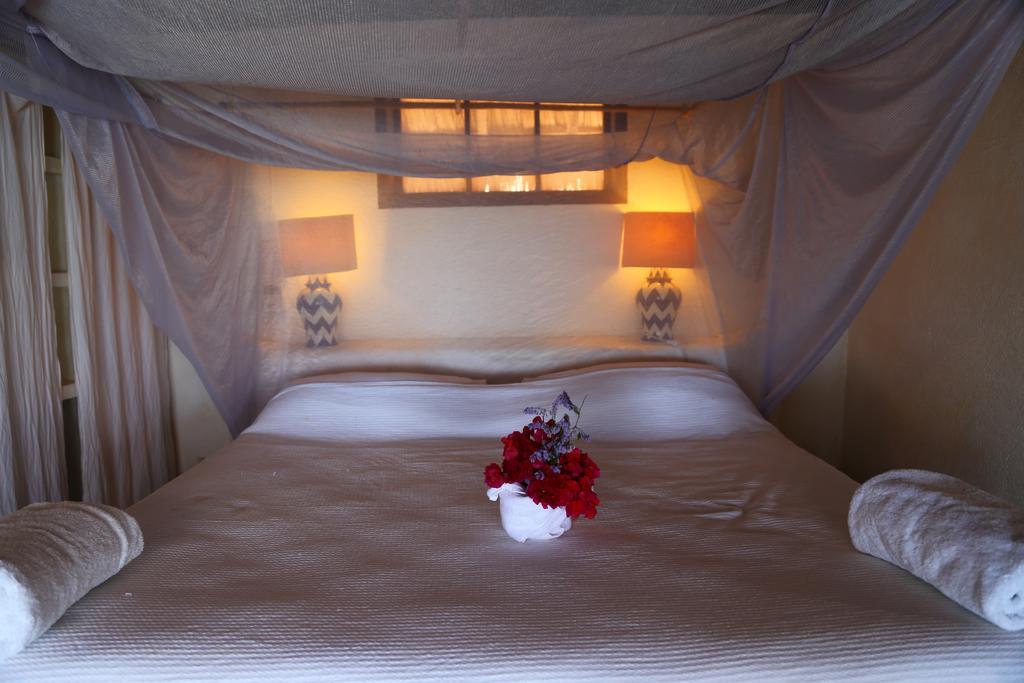 Hotel Bahia De La Luna Arroyo Cruz Dış mekan fotoğraf